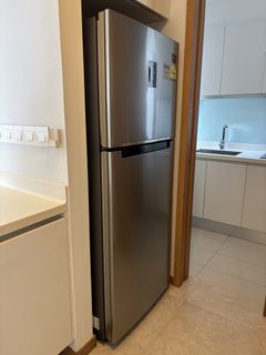 (Category: ) located in . Submitted by pricetosell2017 (Listing ID 1446628539, Image 1). Description: .