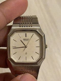 (Category: ) located in . Submitted by auction888 (Listing ID 1446685995, Image 1). Description: .