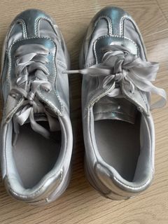 （分類：）位於 。 由 h012819 提交（商品編號 1446557194，圖片 1）。簡介： 。