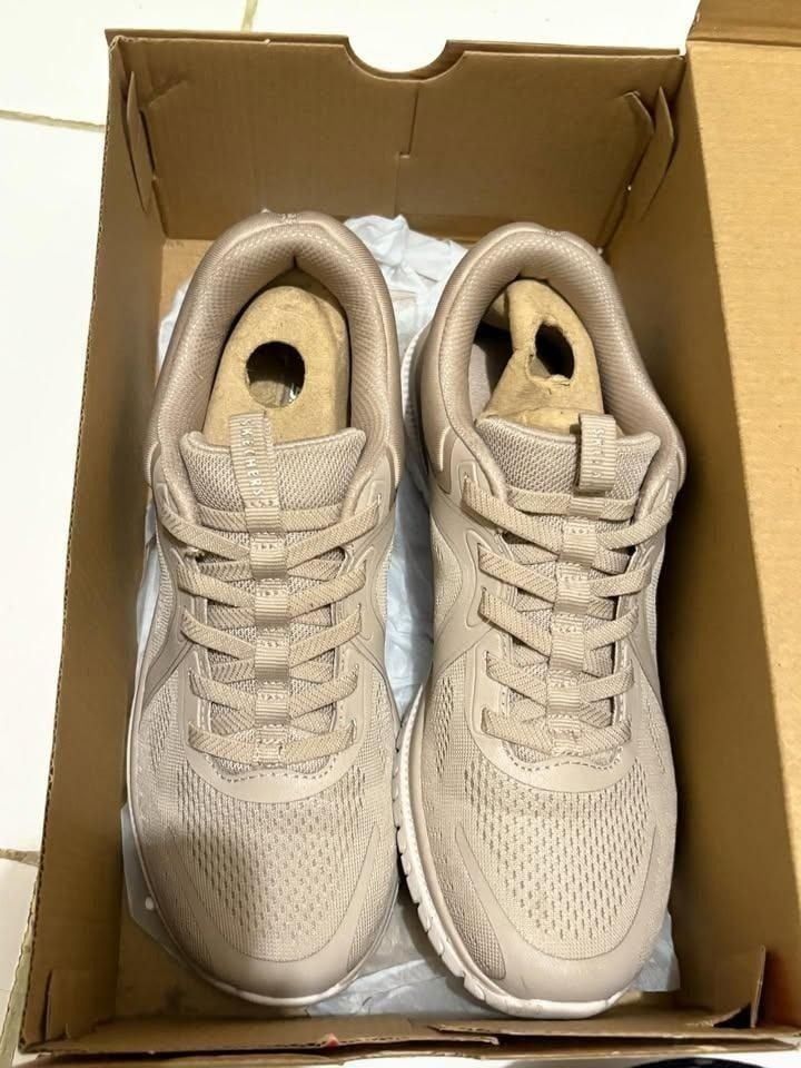 Skechers original mulus sze 36 (Kategori: Sepatu Wanita) berada di Tangerang. Dikirim oleh dieww.preloved (ID iklan 1446633204, Gambar 2). Deskripsi: No defect mulus jarang dipakai .