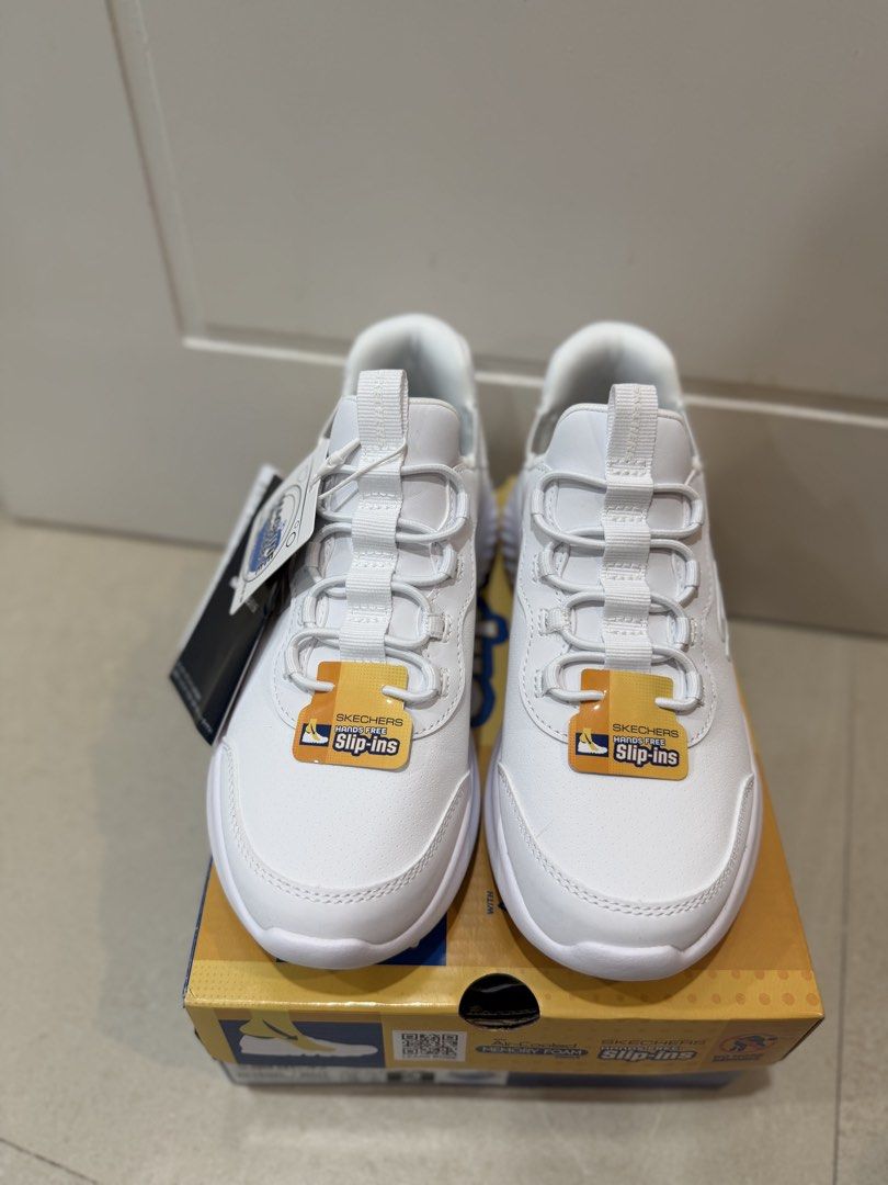 Sketchers kids shoes (Category: Babies & Kids Fashion) located in Manila. Submitted by touchelux (Listing ID 1446694113, Image 2). Description: .