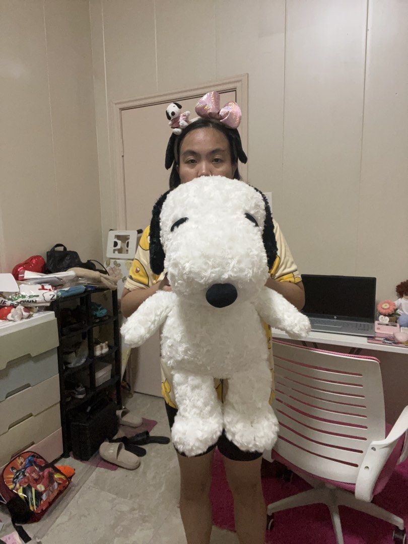 Snoopy Rose Pattern (Category: Shirts) located in Las Pinas. Submitted by stuffhaven (Listing ID 1446709777, Image 1). Description: Location : Las Piñas Pick up or lalamove Rose paytern snoopy..