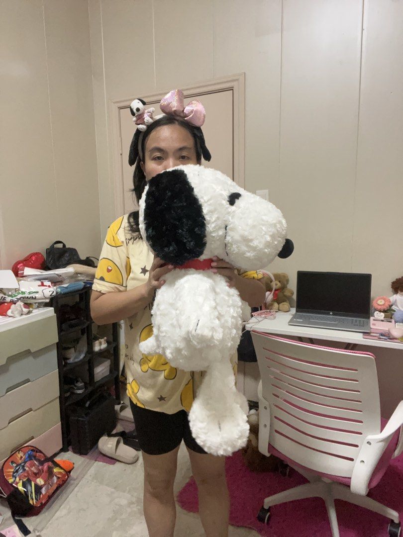 Snoopy Rose Pattern (Category: Shirts) located in Las Pinas. Submitted by stuffhaven (Listing ID 1446709777, Image 2). Description: Location : Las Piñas Pick up or lalamove Rose paytern snoopy..