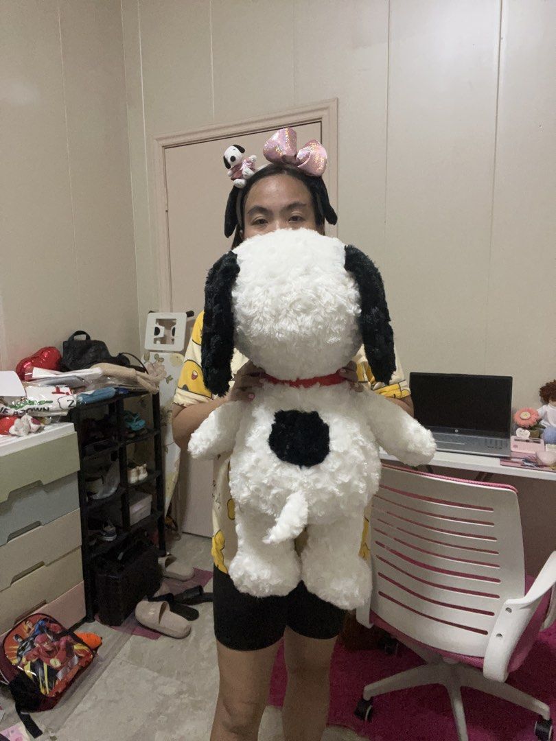 Snoopy Rose Pattern (Category: Shirts) located in Las Pinas. Submitted by stuffhaven (Listing ID 1446709777, Image 3). Description: Location : Las Piñas Pick up or lalamove Rose paytern snoopy..