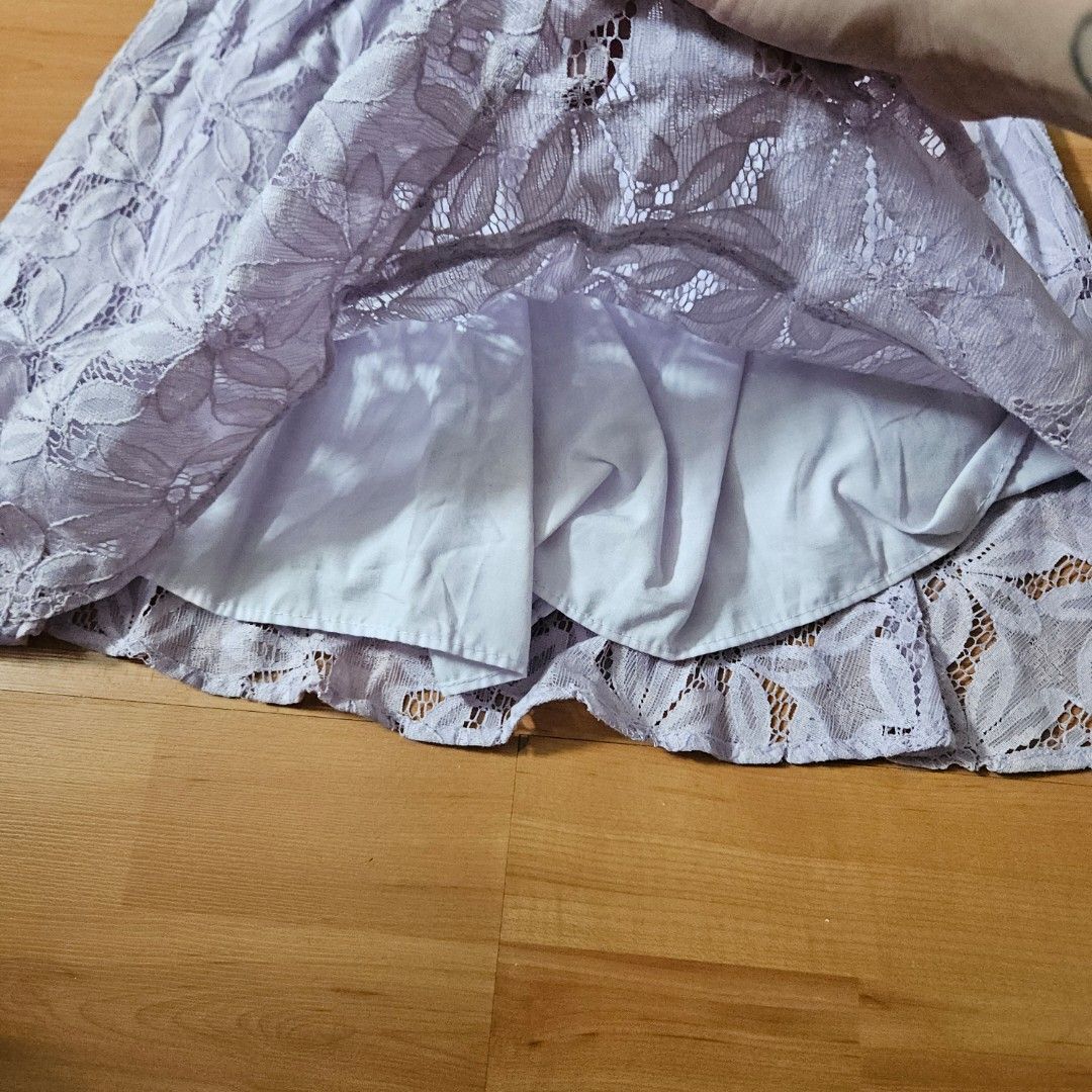 SOOMAN CHAE LAVANDER LACEY MINI SKIRT (Category: Skirts) located in Carmona. Submitted by simplestashph (Listing ID 1446591255, Image 3). Description: 0052 SOOMAN CHAE LAVANDER LACEY MINI SKIRT W 25 L 16.