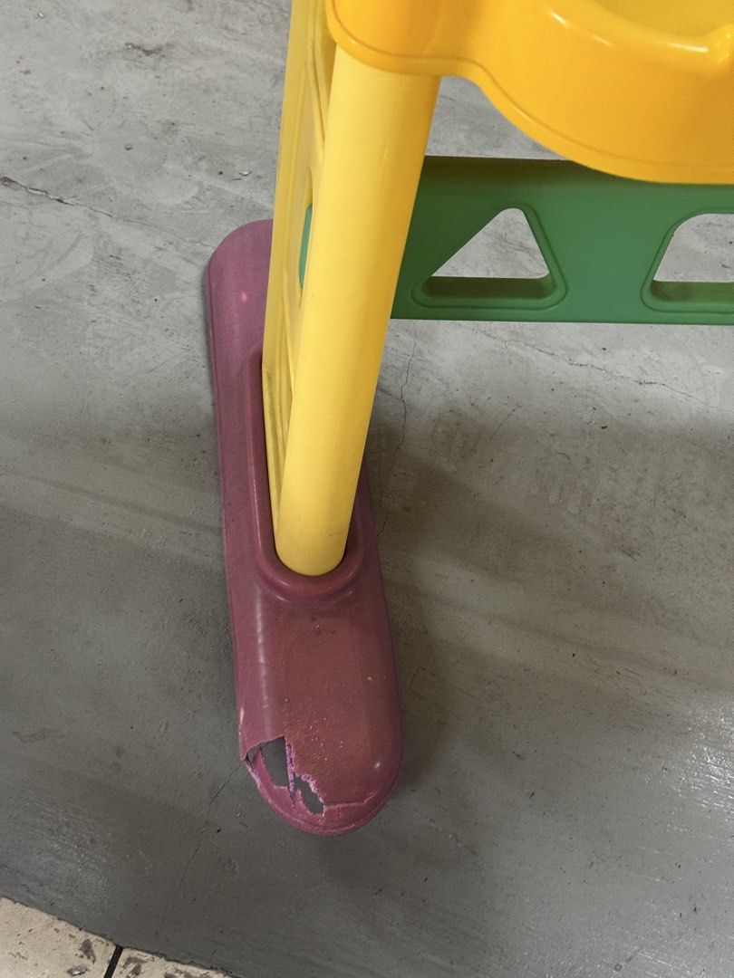 Standing Whiteboard for Kids Foldable (Category: Other Kids Furniture) located in Quezon City. Submitted by hokhokkk (Listing ID 1446613484, Image 3). Description: • Swipe to see condition.