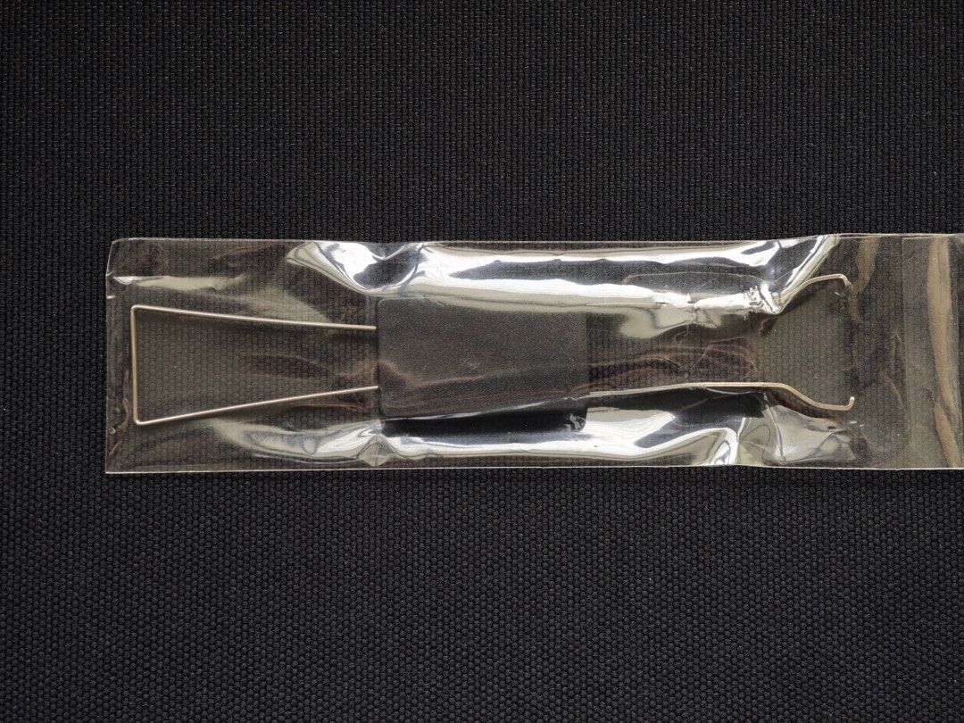 Switch & Keycap Puller (Category: Computer Keyboard) located in Singapore. Submitted by randomstuffseller (Listing ID 1446679524, Image 1). Description: .