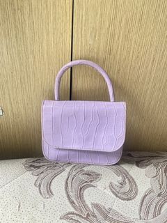 (Kategori: ) berada di . Dikirim oleh ceritabajuku (ID iklan 1446600024, Gambar 1). Deskripsi: .