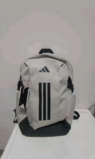 (Kategori: ) berada di . Dikirim oleh claraaapreloved (ID iklan 1446574025, Gambar 1). Deskripsi: .