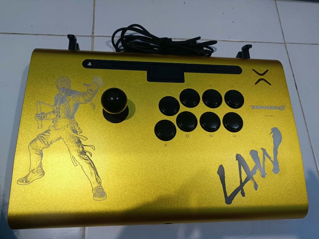 TEKKEN 8 Victrix Pro FS - Marshall Law (Category: Controllers) located in Taguig. Submitted by niisovich (Listing ID 1446659720, Image 1). Description: Selling my Victrix Pro FS Marshall Law Limited Edition Arcade Stick, one of the rarest Victrix variants ever released, with only 300 units produced worldwide. A true collector's piece for Tekken fans and fighting game enthusiasts. ✅ Limited Edition – Only 300 made worldwide ✅ Official Marshall Law
