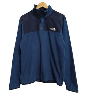 (Category: ) located in . Submitted by yoothriftshop (Listing ID 1446713336, Image 1). Description: .