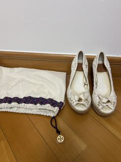 （分類：）位於 。 由 shoooooes 提交（商品編號 1446552702，圖片 1）。簡介： 。