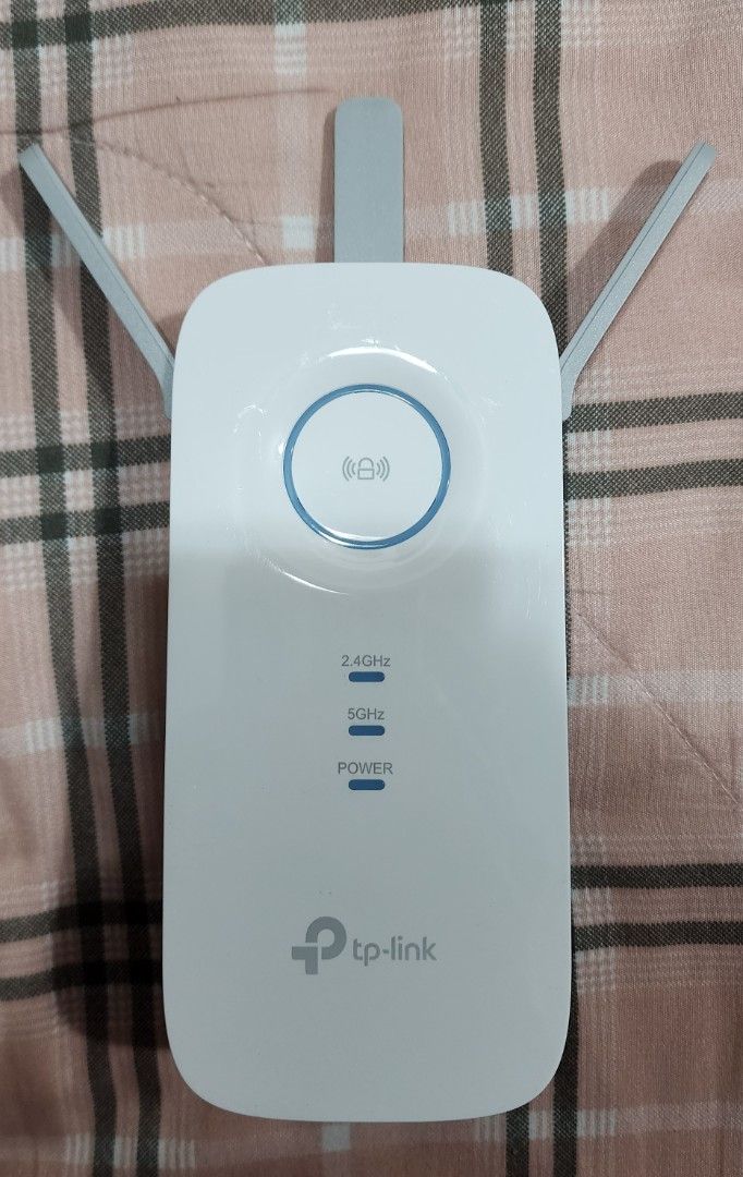 TP-Link AC1750 Wi-Fi Range Extender495824565804748800