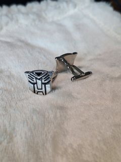(Category: ) located in . Submitted by alv.trades (Listing ID 1446657761, Image 1). Description: .