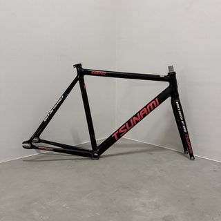 (Category: ) located in . Submitted by tianbikes.sg (Listing ID 1446541271, Image 1). Description: .