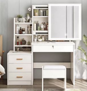 (Category: ) located in . Submitted by veloraliving.sg (Listing ID 1446699870, Image 1). Description: .