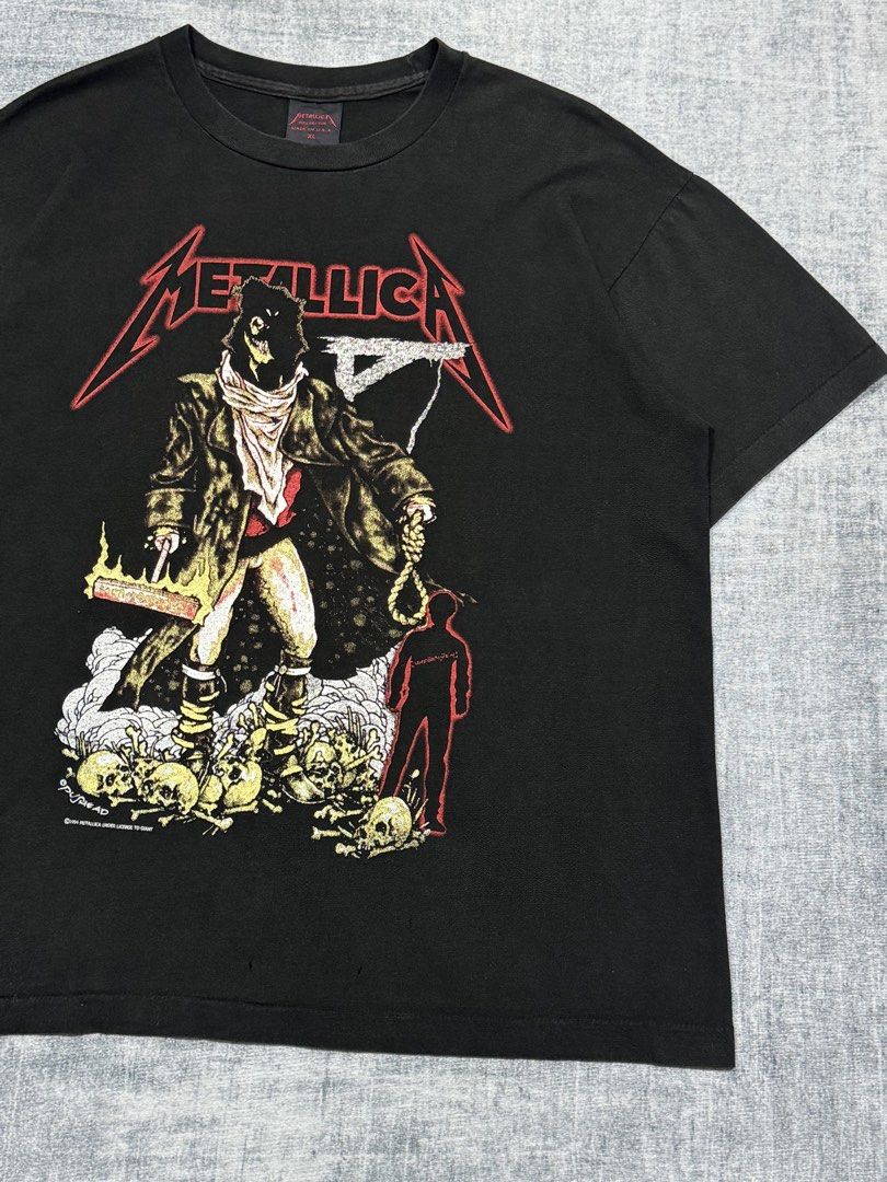 Vintage Metallica 1994 "Unforgiven" (Category: Tshirts & Polo Shirts ) located in Manila. Submitted by members-only (Listing ID 1446627478, Image 3). Description: Vintage Metallica 1994 "Unforgiven" Size: XL Dimes: 24 x 29 Made In USA Still in very good condition for its age Flaws: 3 small holes in front (lower part) Check pics for details direct message for more details📩.