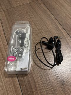 (Category: ) located in . Submitted by wiseflower-f1a9 (Listing ID 1446669334, Image 1). Description: .