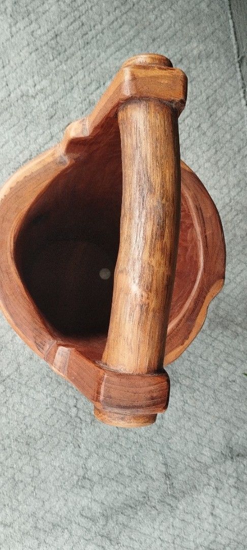 Wooden bucket with handle, rustic home decor (Category: Other Home Decor) located in Malabon City. Submitted by immortalpicker (Listing ID 1446559998, Image 1). Description: Wooden bucket display collection from Japan NO to COD NO swapping Estimate size H= 25 3/4 inches Diameter= 12 1/2 Inches Color = brown Material = wood from Japan 2nd hand with scratch No warranty Price = 5,000 My location is Malabon city Price does not include shipping fees. 