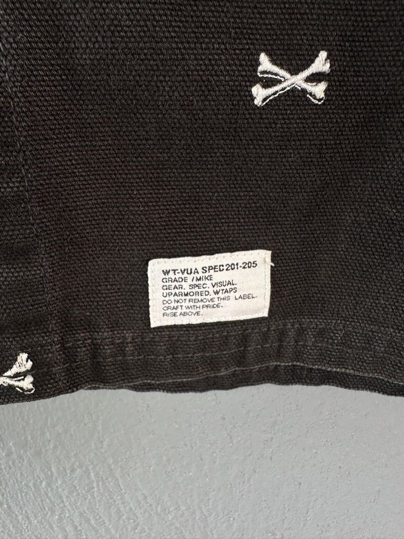WTAPS Crossbone Chore jacket (Category: Coats, Jackets and Outerwear) located in Pasig City. Submitted by worn2wice (Listing ID 1446613807, Image 3). Description: Size Medium Measurements: W 20.5 L 28 S 25 Excellent condition.