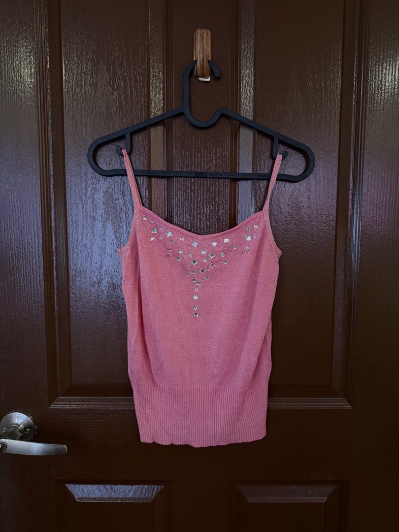 y2k pink cami top w stones (Category: Sleeveless) located in Las Pinas. Submitted by idontneedtheseanm (Listing ID 1446638841, Image 1). Description: super cute, but since it’s been stocked for years it has marks that i haven’t tried removing. manage expectations (: .