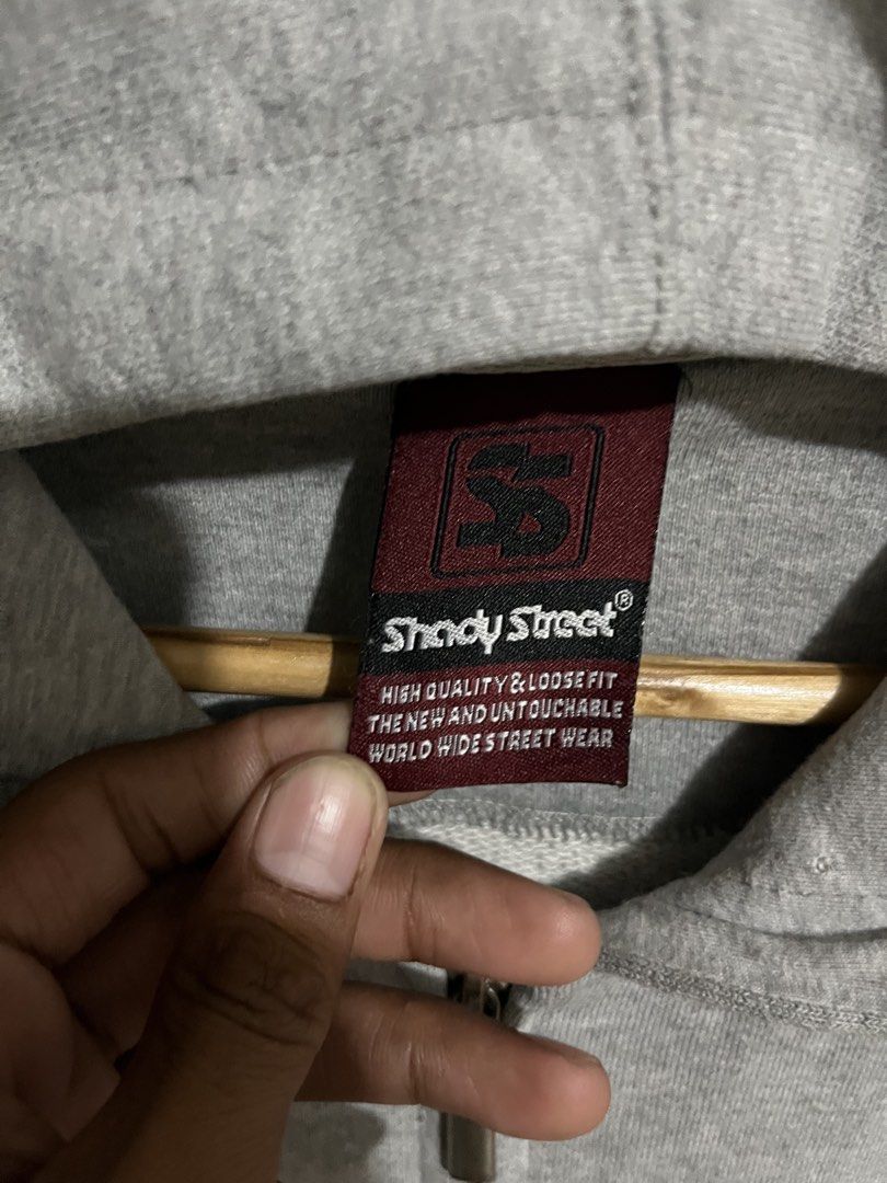 Y2k SHADY STREET BY SEAN JOH (Category: Coats, Jackets and Outerwear) located in Santa Cruz. Submitted by thriftgane0.2 (Listing ID 1446539089, Image 3). Description: EXCELLENT CONDITION NO ISSUE DIMES-25x30.