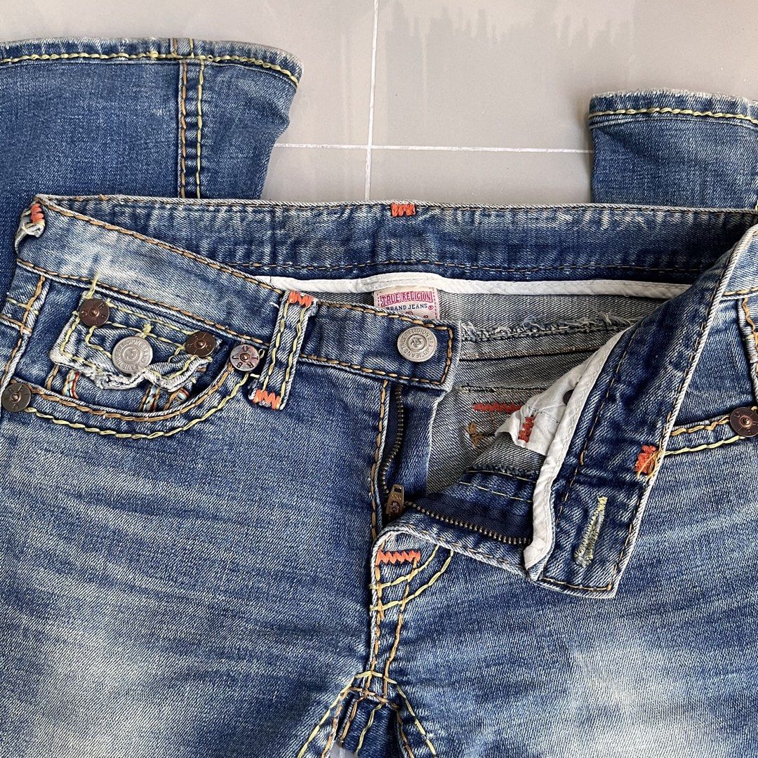 y2k true religion joey supert (Category: Jeans) located in Valenzuela. Submitted by heroeia (Listing ID 1446611045, Image 2). Description: 27 low rise size 28 on tag message for measurements 🦭.