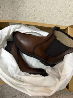 (Category: ) located in . Submitted by liffpreloved (Listing ID 1446671015, Image 1). Description: .
