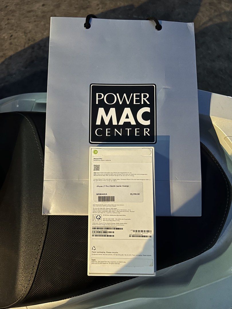 17 PRO 256GB COSMIC ORANGE FROM POWERMAC (Category: iPhone 17 Series) located in Quezon City. Submitted by kheaaaaaaaaaa (Listing ID 1441695098, Image 2). Description: FOR SALE/SWAP 17 PRO 256GB COSMIC ORANGE BRANDNEW CONDITION NO ISSUE 1 DAY OLD POWERMAC PURCHASED Inclusion BOX SAME EMEI UNUSED CORD CASE ❗️QC COMMONWEALTH WILLING TO DELIVER (ADD DELIVERY FEE).