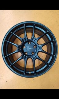 (Category: ) located in . Submitted by ls.tyres (Listing ID 1383491345, Image 1). Description: .