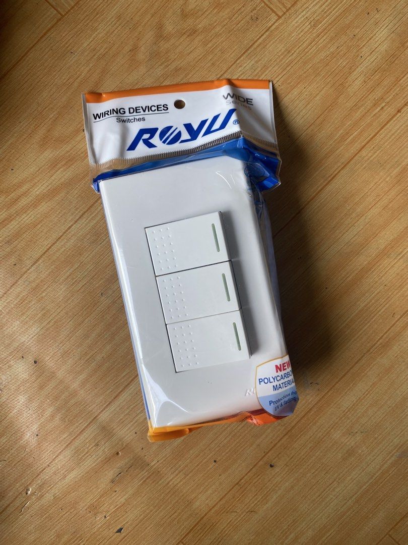 3 Gang Switch Royu Wide series (Category: Lighting) located in Binangonan. Submitted by declutter_ree (Listing ID 1441683699, Image 1). Description: - Brand: Royu - Series: Wide - Type: 3-Gang Switch - Material: Polycarbonate - Condition: Brand new.