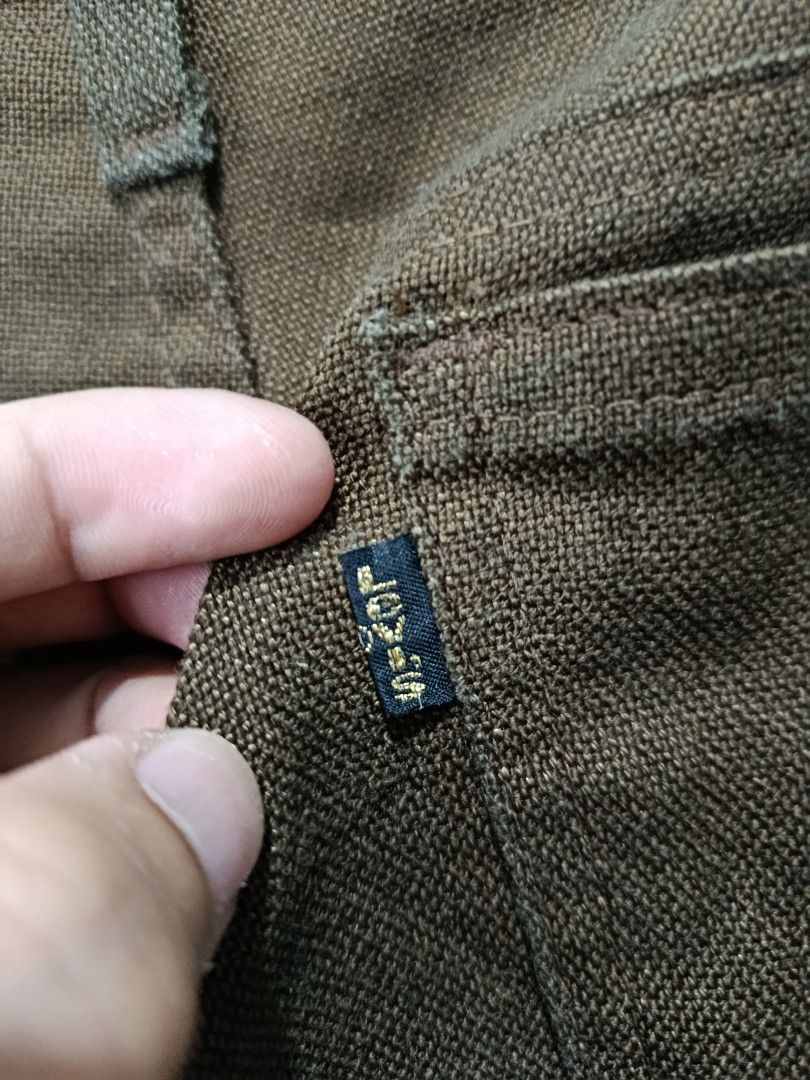 80s Levis sta-prest 517 bootcut (Category: Trousers) located in Baguio. Submitted by used_clothing2600 (Listing ID 1441729387, Image 3). Description: 90s Levis sta-prest 517 bootcut Made in USA Verygood condition Minimal signs of usage Size 36 Measurements Waist 18 inches Front rise 12.5 Thigh 12.5 Length 42 Leg opening 9.5 P 1,800.