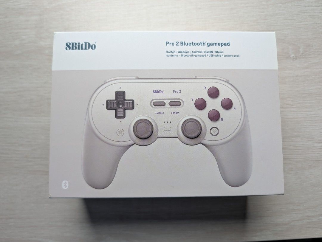 8BitDo Pro 2 Bluetooth Gamepad Controller （分類：手掣）位於 Hong Kong。 由 toggy88 提交（商品編號 1441761265，圖片 1）。簡介： 8BitDo Pro 2 Bluetooth gamepad. Works with Windows, Android, macOS, and Steam. Includes the controller, charging cable, and original packaging. Great for gaming on multiple devices.。