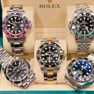 (Category: ) located in . Submitted by 0000watchcollectsg (Listing ID 1441616740, Image 1). Description: .