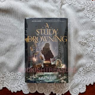 (Category: ) located in . Submitted by bookishtreasure (Listing ID 1441596139, Image 1). Description: .