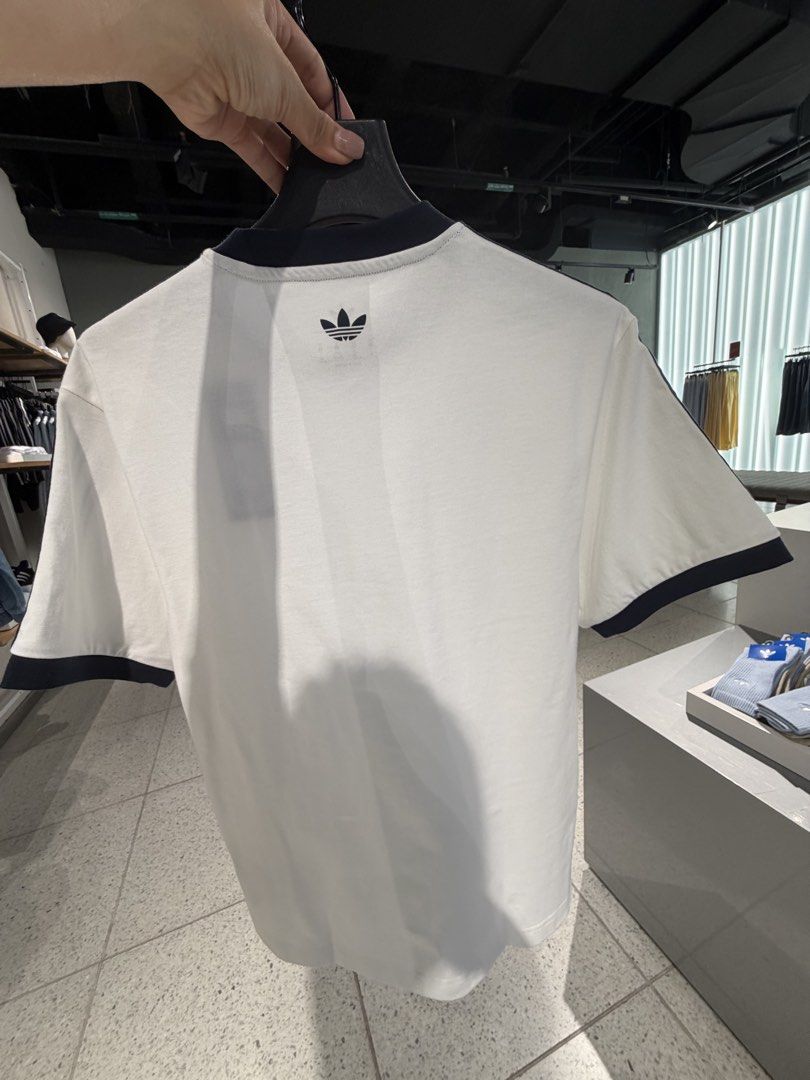 ADIDAS THRASHER (Category: Tshirts & Polo Shirts ) located in Taguig. Submitted by que_08 (Listing ID 1441778109, Image 2). Description: .