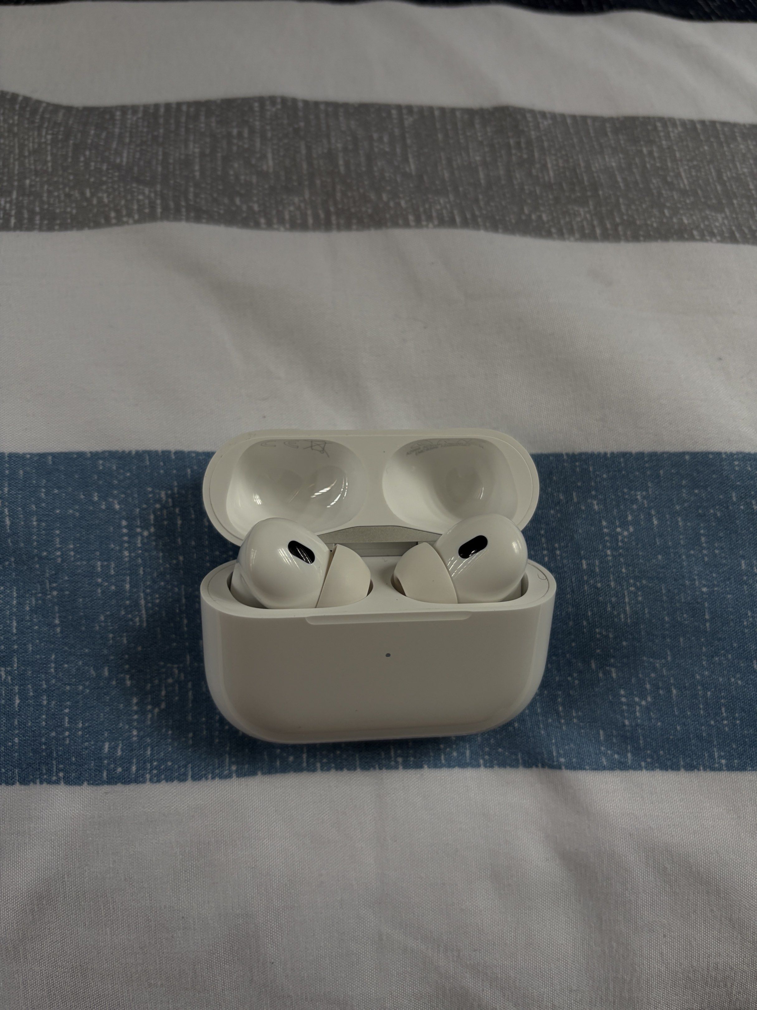 Airpods Pro 2 (Category: Headphones & Headsets) located in Batangas. Submitted by sinister_ph (Listing ID 1441599251, Image 3). Description: Authentic Airpods Pro 2 - still under warranty until December 2026 You can ask me for the details para maverify mo mismo sa website ng Apple. RFS: Need funds for root canal treatment 🥲 ✅100% functional ✅Active Noise Cancellation (ANC) working perfectly ✅Transparency Mode working perfectly ✅Clear microphones