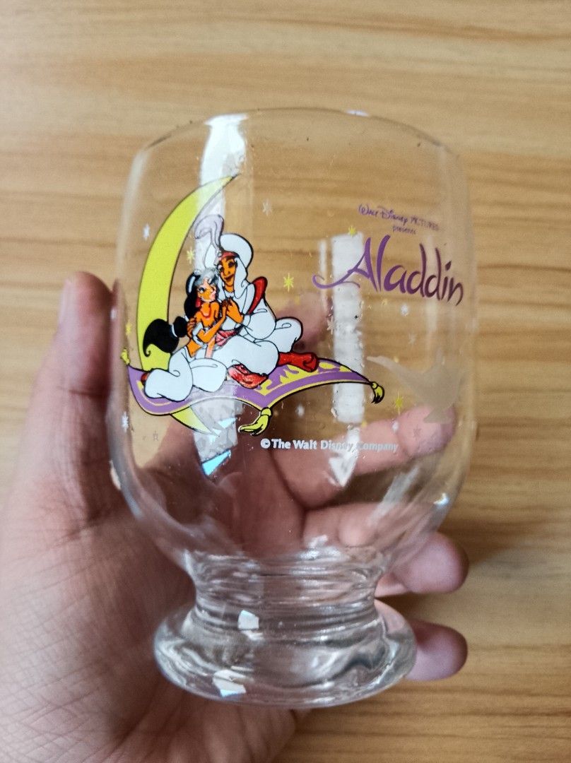 Aladdin glass (Category: Other Kitchenware & Tableware) located in Davao. Submitted by Ysang40 (Listing ID 1441598465, Image 1). Description: .