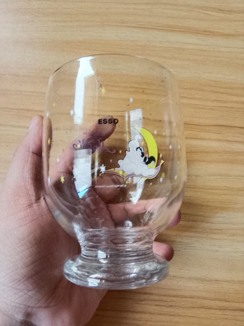 Aladdin glass (Category: Other Kitchenware & Tableware) located in Davao. Submitted by Ysang40 (Listing ID 1441598465, Image 2). Description: .