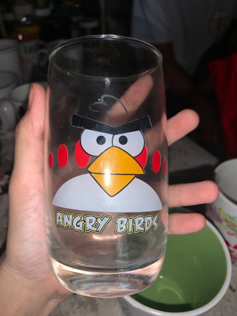 ANGY BIRDS MUG (Category: Coffee & Tea Tableware) located in Rizal. Submitted by trixie004292 (Listing ID 1441591336, Image 1). Description: .