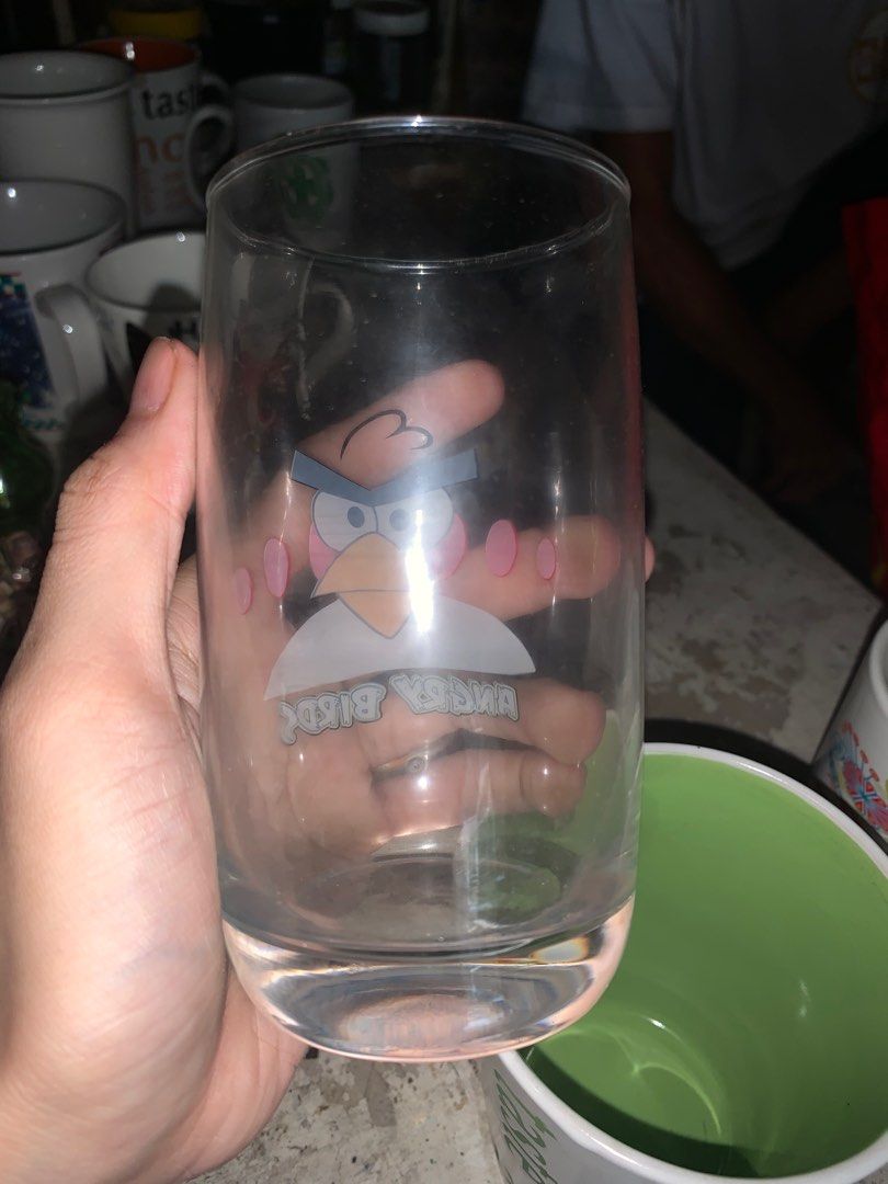 ANGY BIRDS MUG (Category: Coffee & Tea Tableware) located in Rizal. Submitted by trixie004292 (Listing ID 1441591336, Image 2). Description: .