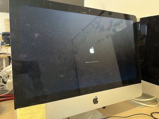 Apple iMac 21.5483764639745320960