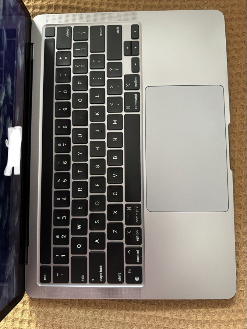 MacBook Pro M1 (Category: Laptops & Notebooks) located in Pasig City. Submitted by coolturtle.50f727 (Listing ID 1441675345, Image 2). Description: Macbook Pro M1 2020 13 inch * Colour: Space Gray * Memory: 512 GB * Battery health: Normal (84% Maximum Capacity) * Unit only, no charger but can use any type C cable - Smooth, barely any scratches - Used mostly for admin work, no heavy usage - Intact keyboard, no fading - A reliable laptop for studyi