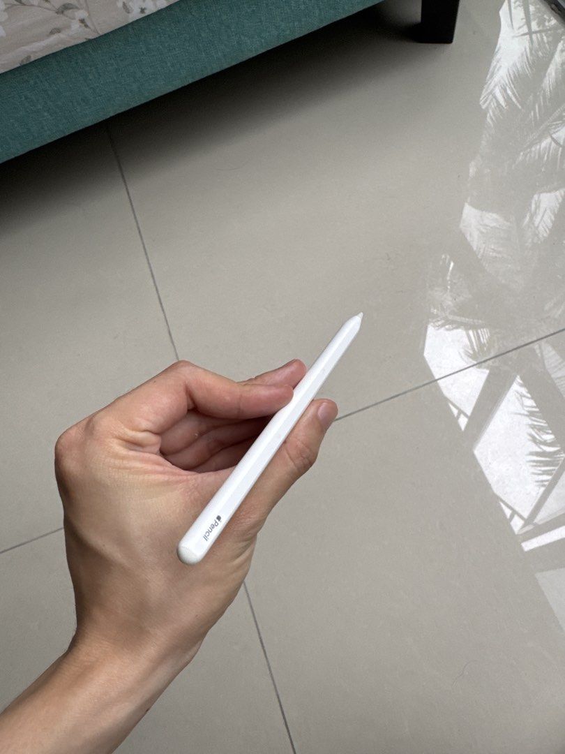 Apple Pencil472102707659417601