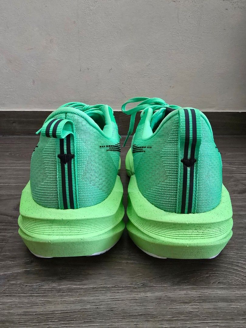 ASICS NOVABLAST 5 Running Shoes (Category: Sneakers) located in Singapore. Submitted by bsportiva (Listing ID 1441690214, Image 3). Description: - ASICS NOVABLAST 5 Running Shoes - Size: Men's EU 43/US 10/UK 9 - Color: Vibrant Neon Green - Features a breathable knit upper for comfort - Distinctive sole design for responsive cushioning - Ideal for daily runs and training - Refer to photo 8-10 for description - Bought on 12/02/2026 - Selling at $17