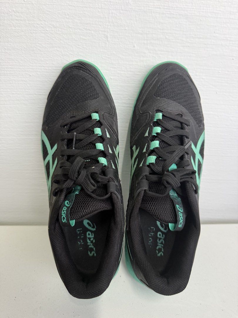 ASICS Solution Speed FF4 US9.5 tennis/pickleball shoes (Category: Racket & Ball Sports) located in Singapore. Submitted by Ftheastronaut (Listing ID 1441694618, Image 1). Description: Tennis / pickleball shoes Used no more than 20 casual games Purchased in Japan when travelling US9.5 RFS (changed shoe).