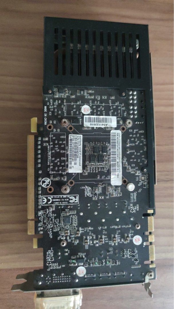 ASUS White Dual Fan Graphics Card471978100697354241