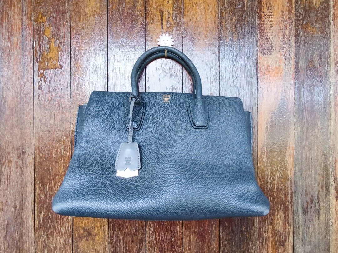 Authentic MCM Bag (Bought from Miss Manila Luxe) (Category: Luxury Bags & Wallets) located in Pasig City. Submitted by fi_sandoval (Listing ID 1441643112, Image 1). Description: Authentic MCM bag ☺️ Bought from Miss Manila Luxe for 10K. Selling for 7,500 pesos nalang ☺️.