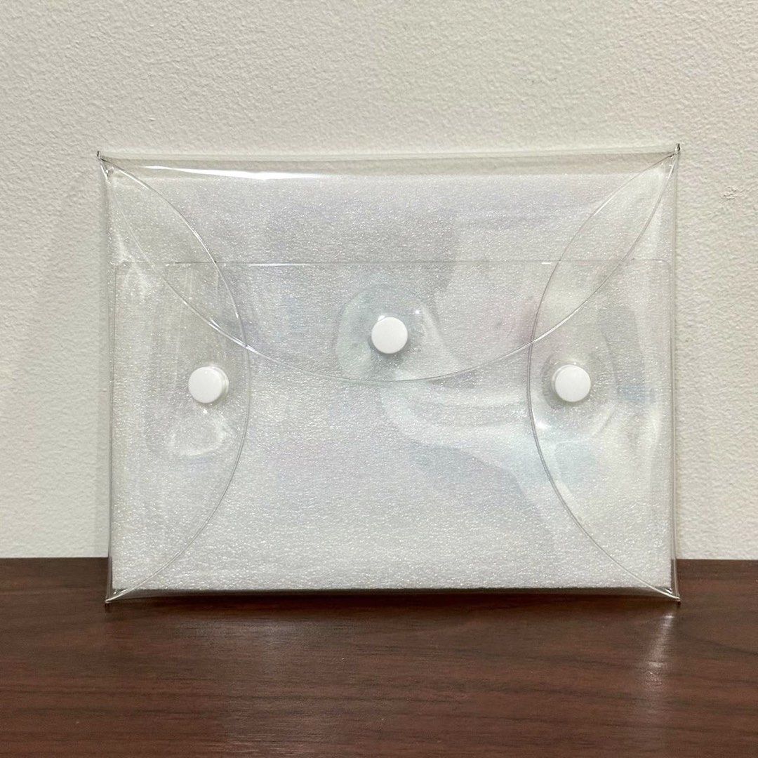[Authentic] Sanrio Characters Clear PVC Pouch Document Organizer Envelope Case Japan (Category: Stationery & School Supplies) located in Quezon City. Submitted by brandedusagoodies (Listing ID 1441765814, Image 3). Description: Cute and practical Sanrio Characters pouch featuring Hello Kitty, My Melody, Cinnamoroll, Kuromi, Little Twin Stars, Pompompurin, Tuxedosam, Keroppi, Badtz-Maru, and Hangyodon. Perfect for storing documents, stationery, st