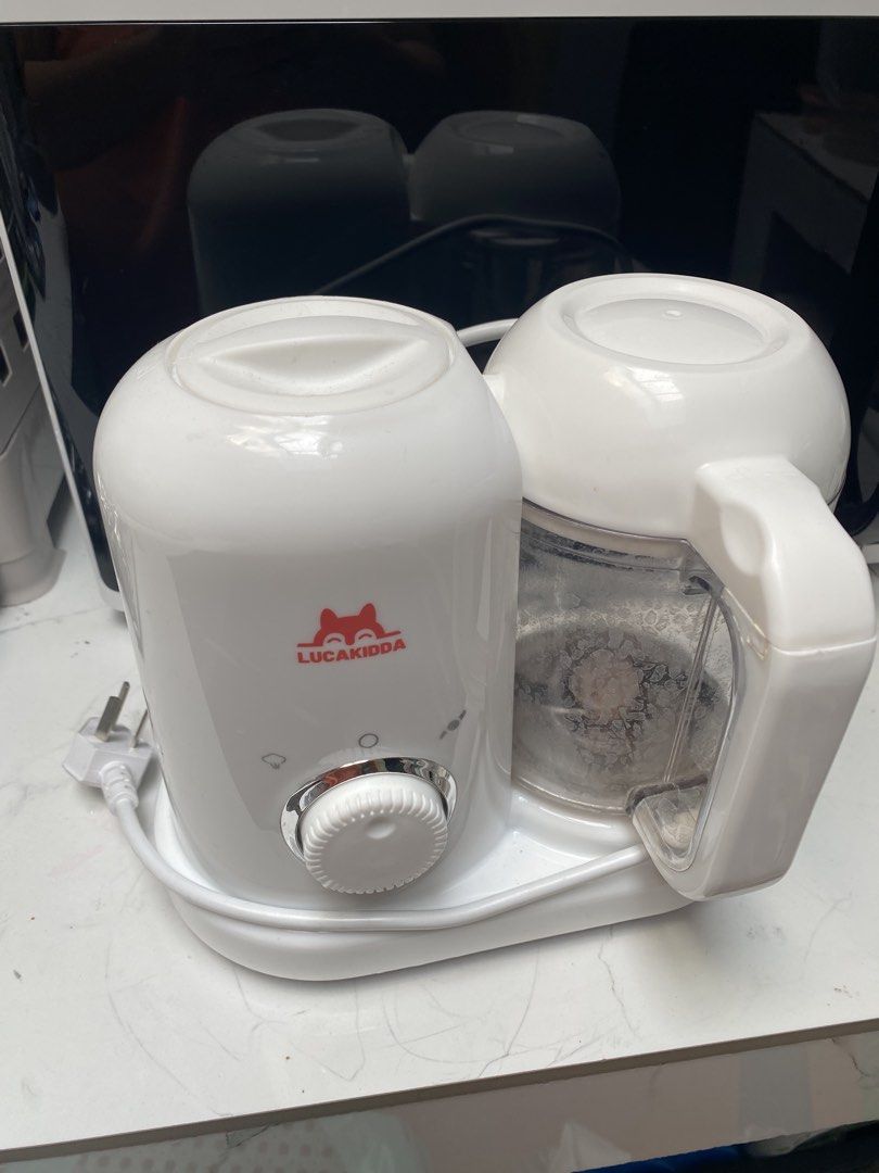 Baby Food Maker Steamer Blender (Category: Weaning & Toddler Feeding) located in San Pedro. Submitted by sarahgrrrrrace (Listing ID 1441751135, Image 1). Description: baby food maker. Steams and blends food for your little one. Easy to use dial control. Will be cleaned and sanitized before dispatch. Complete parts and accessories.